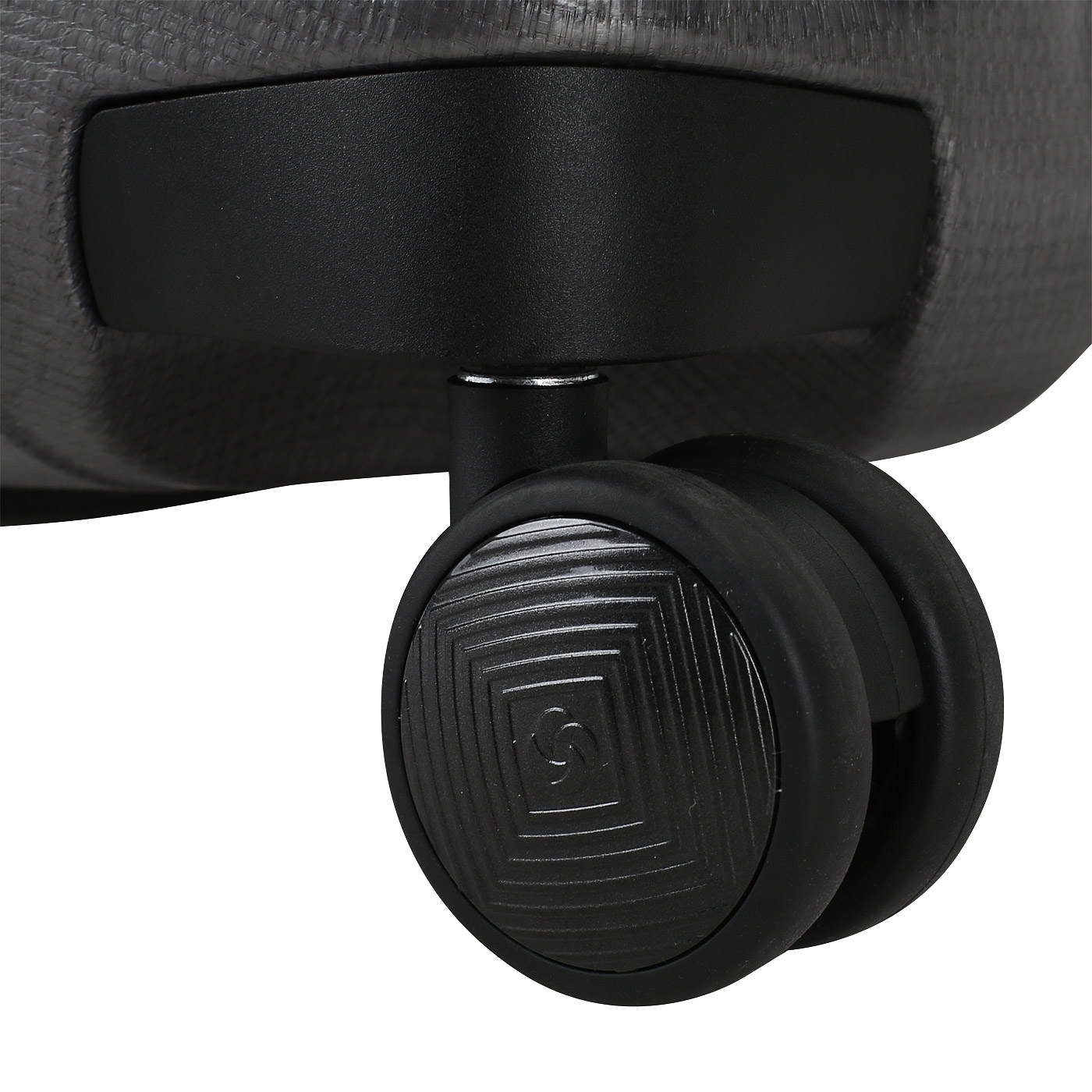 Чемодан средний M из материала Curv с кодовым замком Samsonite Lite-Cube Dlx