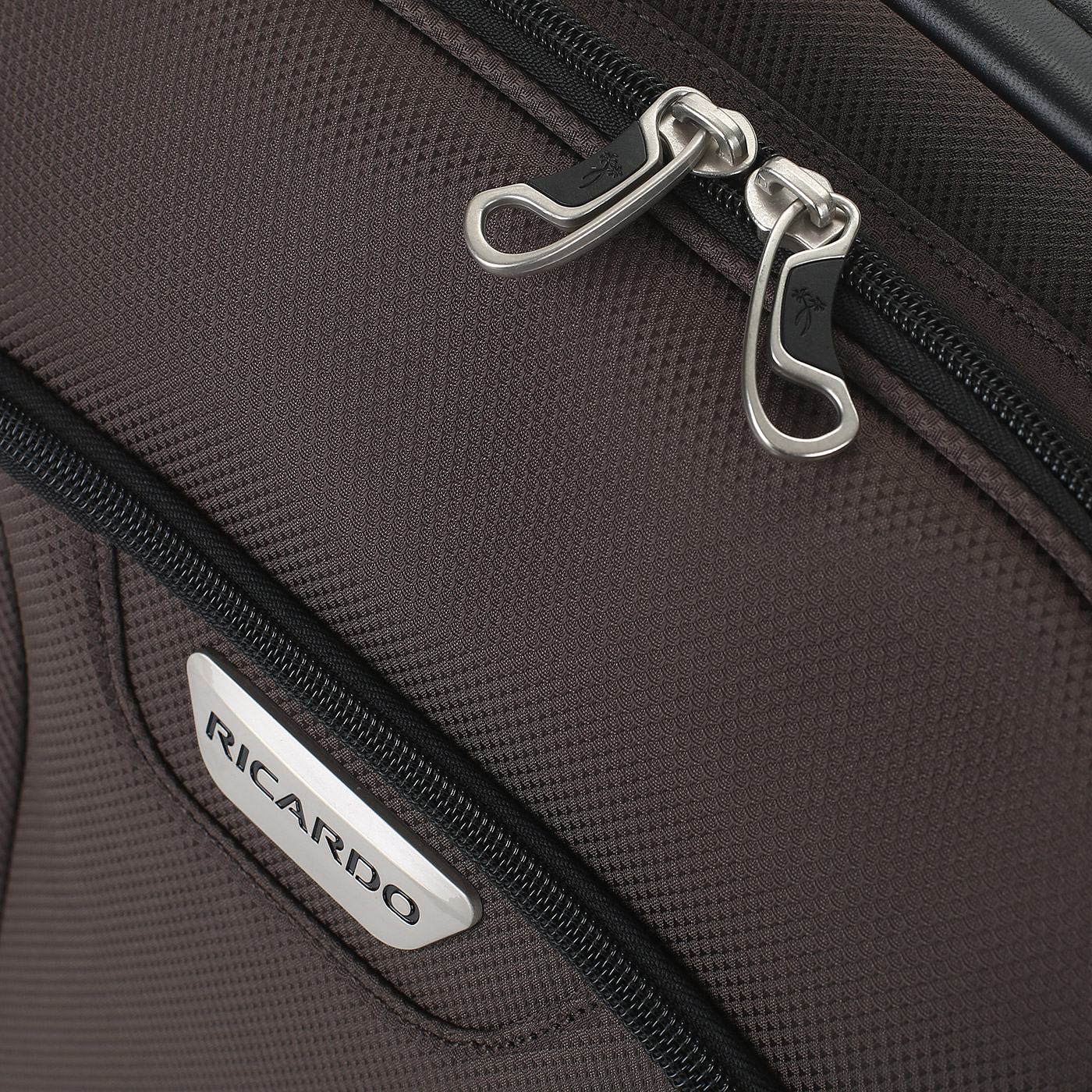 Чемодан маленький S тканевый Ricardo Monterey 2.0