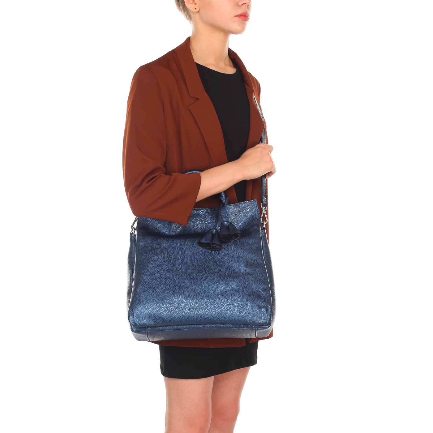 Женская сумка из металлизированной синей кожи Chatte 