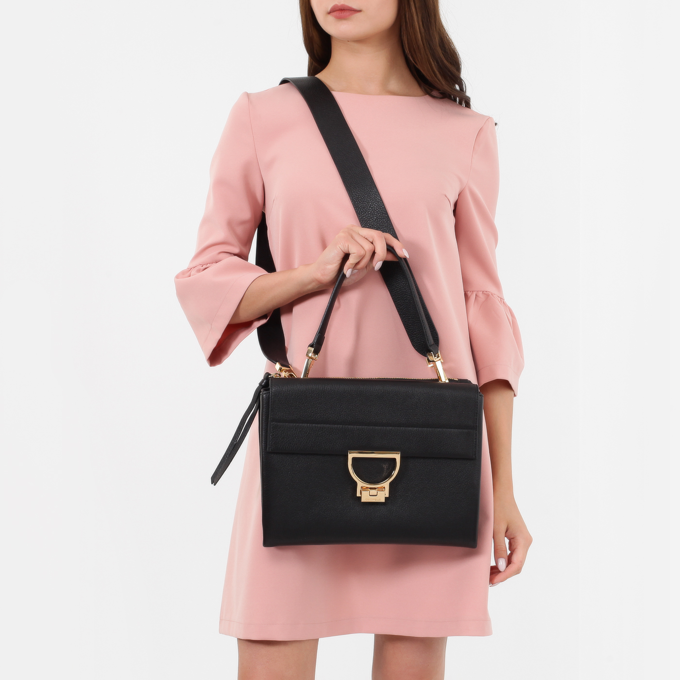 Мягкая кожная сумка Coccinelle Arlettis