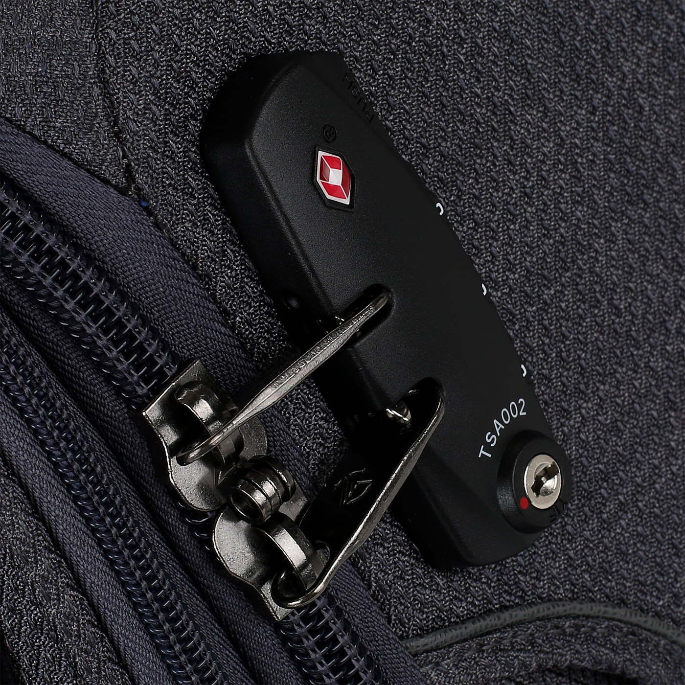 Чемодан маленький S тканевый American Explorer Boone