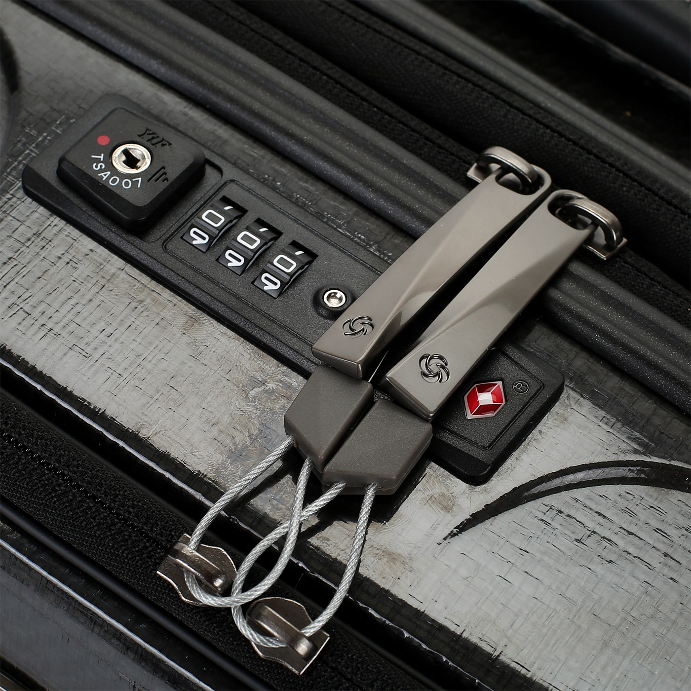 Чемодан маленький S из материала Curv Samsonite Lite-Biz