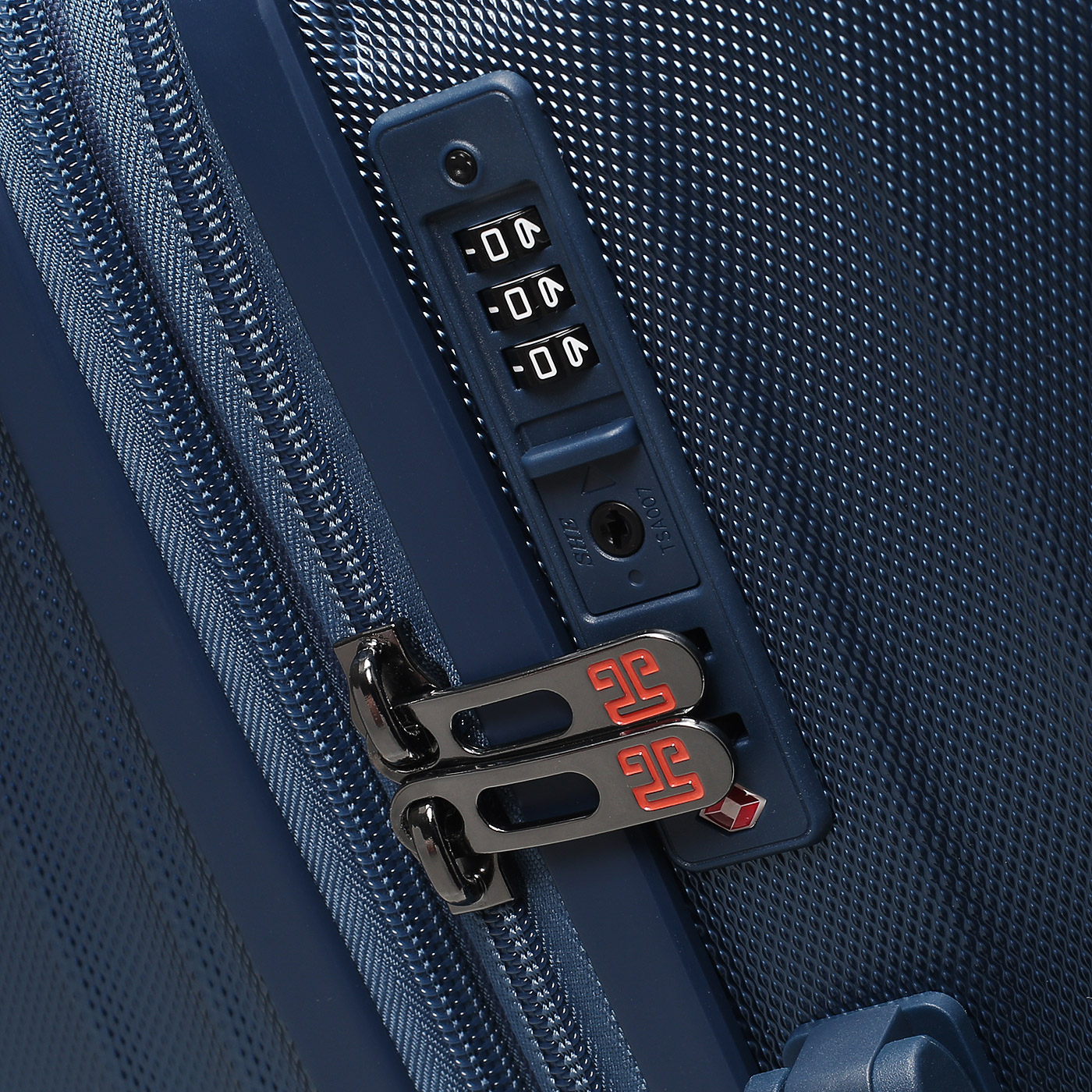 Чемодан средний M из поликарбоната Eberhart Lotus 2.0